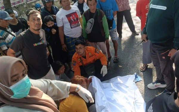 Thumbnail Berita - Tragis, Pengendara Motor Usia 13 Tahun Kecelakaan di Margomulyo, Penumpangnya Meninggal di Lokasi
