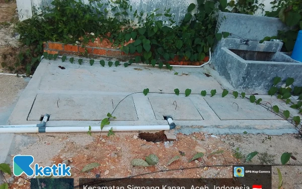 Thumbnail Berita - Baru Sebulan, Bak Penampung Limbah IPAL Puskesmas Kuta Tinggi Aceh Singkil Sudah Retak