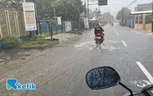 Thumbnail Berita - Kota Malang Siaga Banjir, BPBD Minta Warga Tepi Sungai Segera Evakuasi