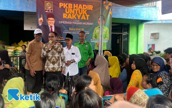 Thumbnail Berita - Hasanudin Wahid Siapkan 5000 Paket Sembako Murah, Warga: Pertama Kali di Muharto