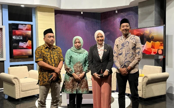 Thumbnail Berita - Tayangan Trans7 Ciptakan Disinformasi Tentang Pesantren, KPID Jatim Siapkan Laporan