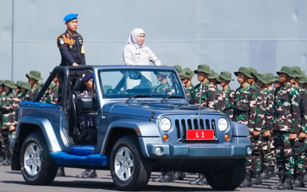Thumbnail Berita - Pembaretan Kolektif SMA Negeri Taruna Se-Jatim, Gubernur Khofifah: Siapkan Disiplin dan Integritas Menuju Indonesia Emas 2045