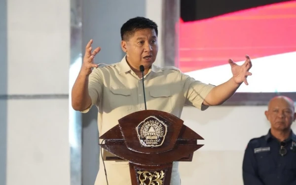 Thumbnail Berita - Menteri PKP Maruarar Rogoh Kantong Pribadi Biayai Uang Muka Rumah 100 Tenaga Kependidikan Unisma