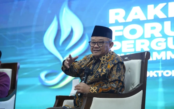 Thumbnail Berita - Mendikdasmen Dorong Kampus Muhammadiyah Bersinergi Ciptakan Pendidikan Unggul dan Merata