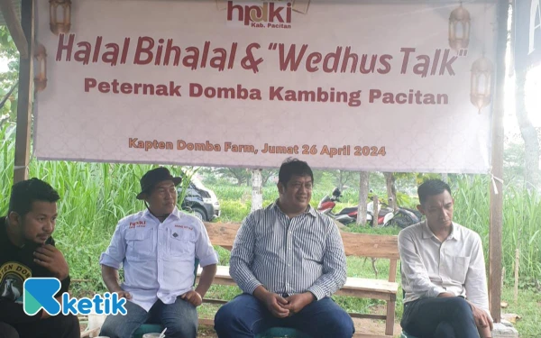 Thumbnail Berita - HPDKI Siap Beli Daun-Batang Singkong dari Petani Pacitan, Ajak Warga Alih Pemanfaatan