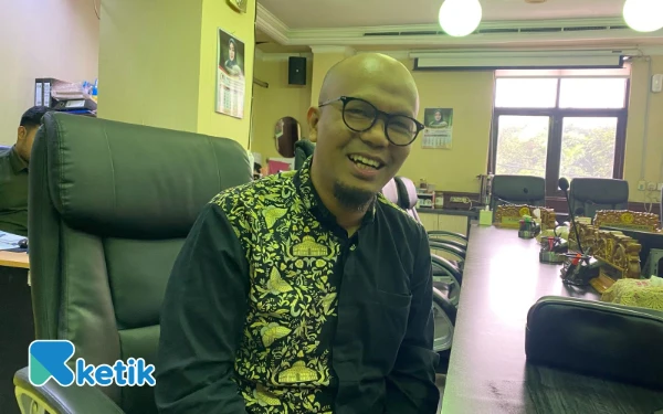 Thumbnail Berita - Kasus Pesta Gay di Surabaya, Komisi A Tekankan Pengusutan Tanpa Tebang Pilih