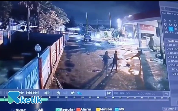 Thumbnail Berita - Fakta Baru Penganiayaan Sadis SPBU Sampang, Pelaku Diduga Gunakan Senjata Api