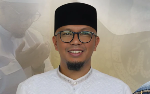 Thumbnail Berita - Hari Santri 2025, DPRD Surabaya Ajak Santri Melek Digital Tanpa Lupakan Akhlakul Karimah