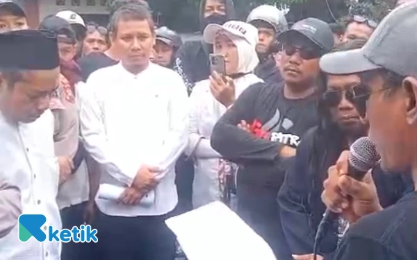 Masyarakat Makin Sulit Cari Kerja, Genpatra Gresik Desak Disnaker Prioritaskan Warga Lokal
