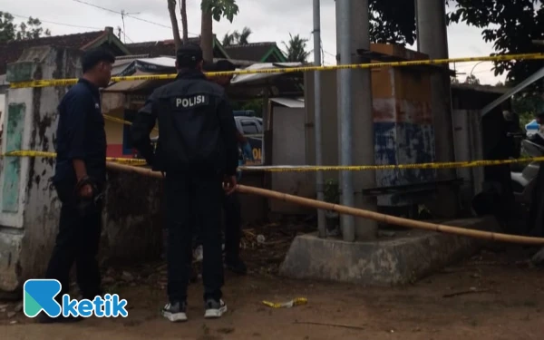 Thumbnail Berita - Balita di Blitar Tewas Tersengat Listrik, Trafo PLN Diduga Dibiarkan Terbuka
