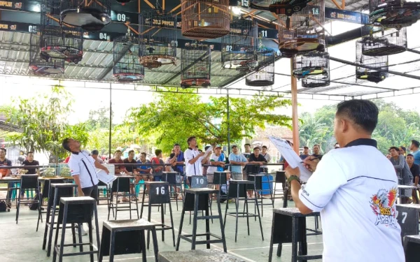 Thumbnail Berita - 300 Peserta Ramaikan Lomba Burung Kicau Mania HUT TNI ke-80, Kodim Pemalang Tegaskan Sinergi dengan Warga