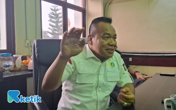 Thumbnail Berita - Ketua Komisi A DPRD Surabaya Tegaskan Regulasi Tenda Hajatan Harus Adil dan Proporsional