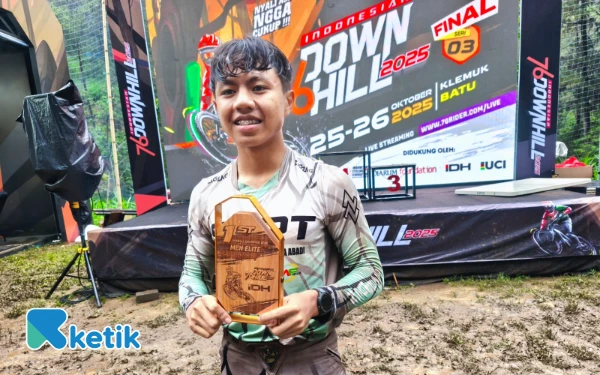 Thumbnail Berita - Taklukkan Bukit Klemuk, Rider Asli Batu Juara Umum Men Elite 76 IDH 2025