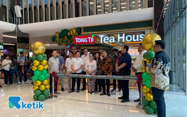 Thumbnail Salah satu VIP Tenant yang ada di Lobby Siloam Hospitals Gubeng Surabaya. (Foto: Shinta Miranda/Ketik.com)