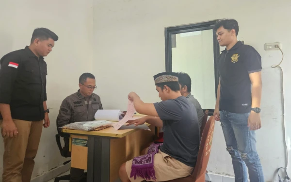 Thumbnail Berita - Dua Tersangka Penganiayaan Dokter RSUD Sekayu Resmi Dilimpahkan ke Kejaksaan