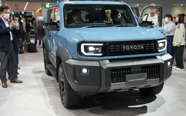 Thumbnail Berita - Toyota Pamer Land Cruiser FJ Terbaru di Japan Mobility Show 2025