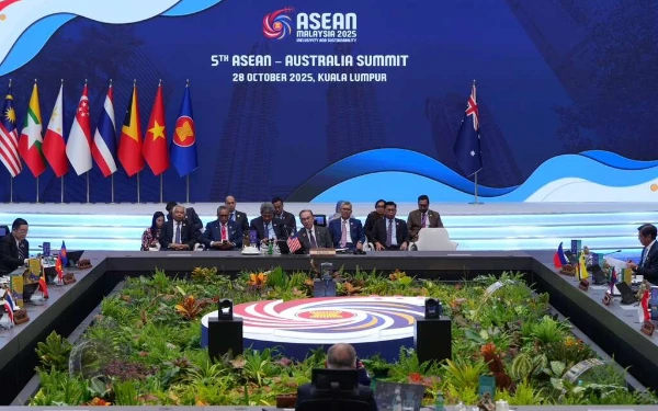 Thumbnail Berita - Menlu Sugiono Ajak ASEAN dan Australia Perkuat Kerja Sama Ekonomi dan Perdamaian