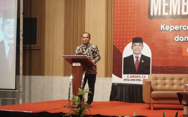 Thumbnail Berita - DPRD Jateng dan Bakesbangpol Dorong Kepercayaan Publik Lewat Refleksi Demokrasi dan Gerakan Generasi Muda