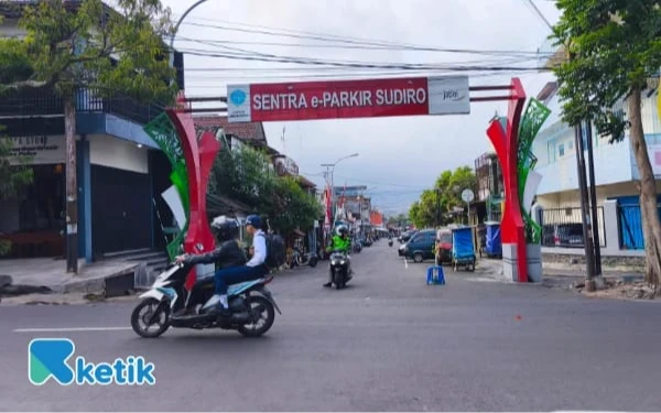 Thumbnail Berita - ‎Gate Parkir Alun-Alun Kota Batu Diuji Coba Bulan Depan   ‎