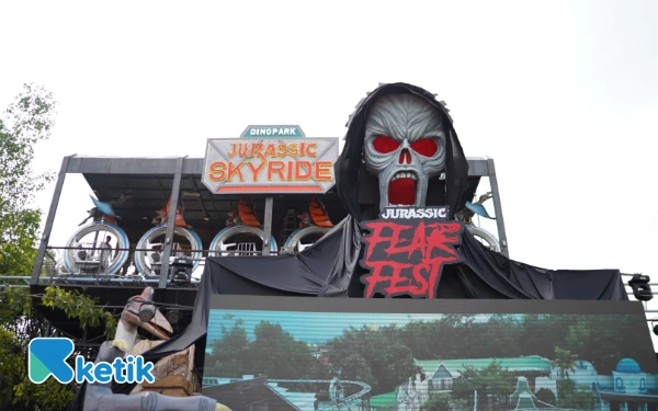 Thumbnail Berita - Sambut libur Akhir Tahun, Jatim Park 3 Hadirkan Jurassic Sky Ride  ‎