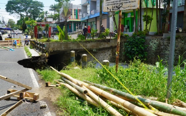 Thumbnail Berita - Pemkot Malang Tegaskan Pendanaan Jembatan Bailey Sonokembang dari Anggaran Insidentil Rp350 Juta