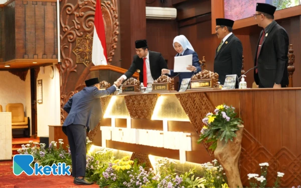 Thumbnail Berita - Komisi B DPRD Jatim Soroti Lemahnya Pengawasan Alat Tangkap Ikan dan Kesejahteraan Nelayan