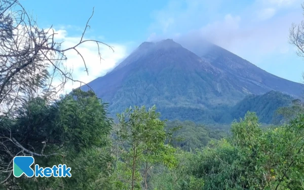 Thumbnail Berita - Merapi Terus Batuk! BPBD Sleman Ingatkan Warga Tak Beraktivitas di Zona Bahaya