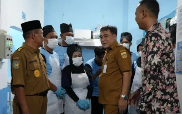 Thumbnail Berita - Wabup Pemalang: Program Makan Bergizi Gratis Dorong Gizi Anak dan Ekonomi Lokal