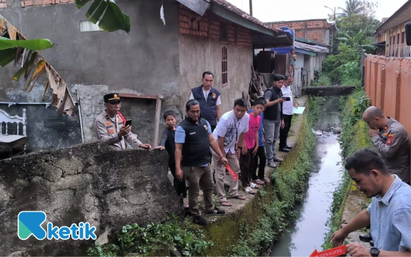Thumbnail Berita - Tragis! Siswa SMP Palembang Tewas di Parit Belakang Sekolah Saat Jam Istirahat