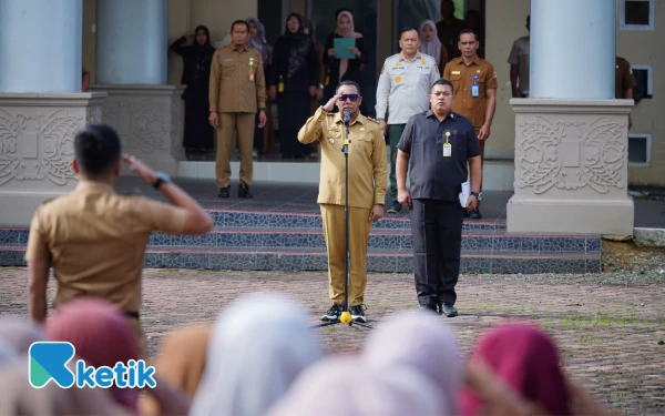 Thumbnail Berita - Sekda Ardimartha Pernatugas, Wabup Nagan Raya Pimpin Apel Pelepasan