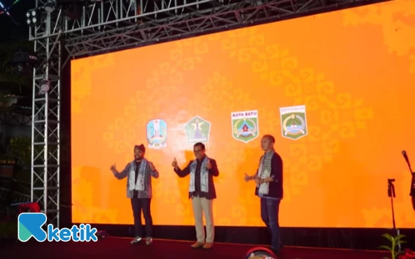 Thumbnail Berita - ‎ICCF 2025 Resmi Dibuka di Kota Batu, Usung tema Nusantaraya, dari Malang Raya untuk Nusantara