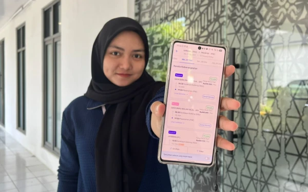 Thumbnail Berita - JANGAN KETINGGALAN! Tiket Kereta Surabaya Desember Sudah Bisa Dipesan Lho, Harga Spesial Menanti