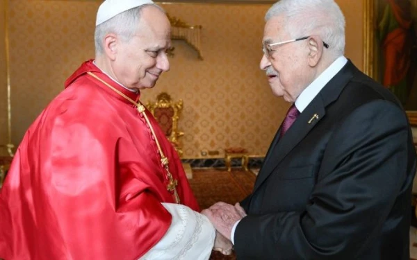 Thumbnail Berita - Pertemuan Bersejarah: Paus Leo XIV dan Abbas Serukan Bantuan Gaza dan Jalan Damai Dua Negara