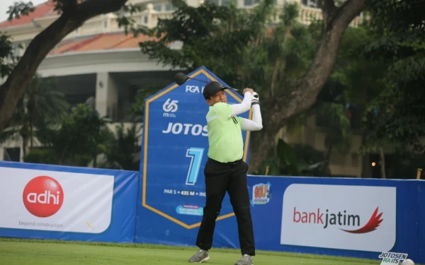 Thumbnail Berita - Turnamen Golf JOTOSEN 2025: Format Ekstrem 36 Hole Sehari Uji Fisik dan Fokus Atlet