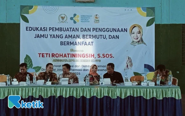 Thumbnail Berita - Sosialisasi Germas di Cilacap, DPR RI Teti Bahas Persoalan Nonaktif BPJS PBI hingga Konsumsi Jamu Ilegal