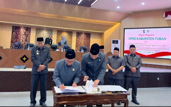 Thumbnail Berita - DPRD dan Pemkab Tuban Sepakati APBD 2026! Bupati Halindra: Semangat Membangun Daerah
