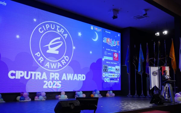 Thumbnail Berita - Ciputra PR Award 2025 Beri Apresiasi Sekolah Jatim Inovatif di Ranah Digital