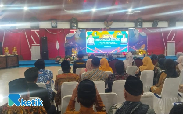 Thumbnail Berita - Festival Sampang Sehat 2025, Bupati Apresiasi sebagai Upaya Bangun Budaya Hidup Bersih