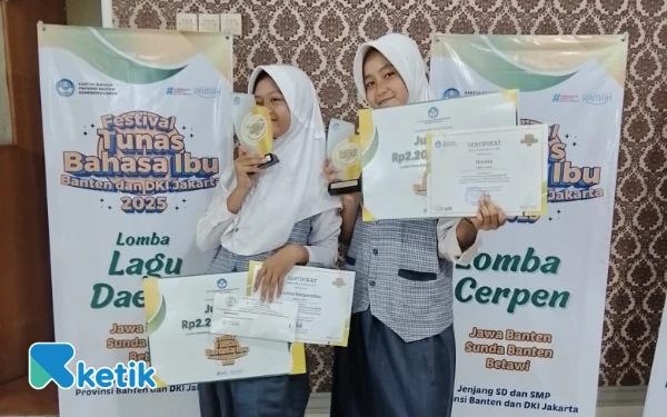 Thumbnail Berita - SMPN 2 Sajira Raih 2 Medali Perak di FTBI Tingkat Provinsi Banten, Danu Nugraha: Siap Berjaya Tahun Depan