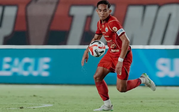 Thumbnail Berita - Ingin Bantu Rizky Ridho Kalahkan Lamine Yamal dan Declan Rice? Begini Cara Voting untuk Puskas Award