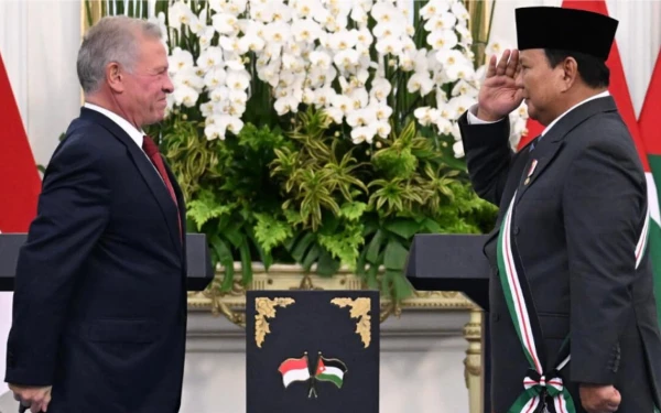 Thumbnail Berita - Ikuti Jejak Raja Denmark Sampai Kanselir Jerman, Presiden Prabowo Dapat Penghargaan Tertinggi Kerajaan Yordania
