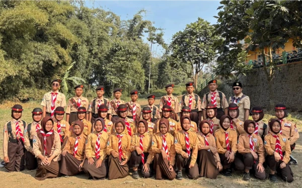 Thumbnail Berita - Antusiasme Meningkat, Gelang Mas 6 MTs Al-Ittihad Malang Hadirkan Konsep Pramuka Modern