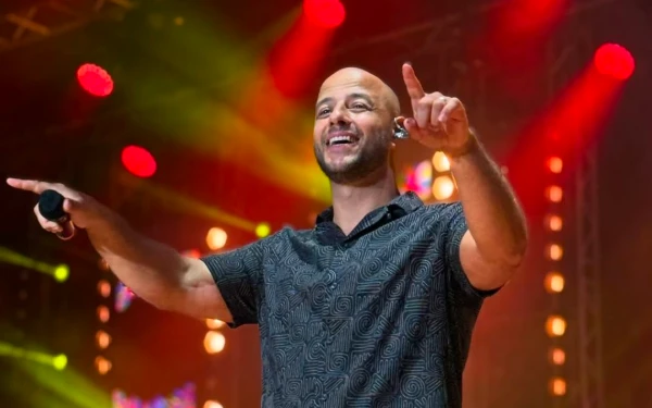Thumbnail Berita - Malam Ini Maher Zain Konser di Surabaya, Sempatkan Jajal Rawon di Embong Malang
