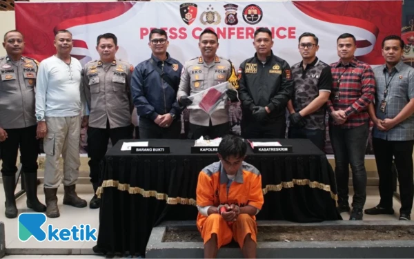 Thumbnail Berita - TR Ditangkap Polisi Setelah Tusuk Rekan di Kebun Sawit OKI, Motif Utang Rokok Terungkap