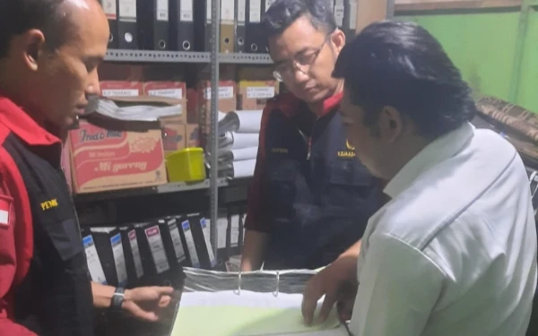 Thumbnail Berita - Kantor BUKP Tegalrejo Digeledah Kejati DIY, Terkait Kasus Dugaan Korupsi Miliaran Rupiah