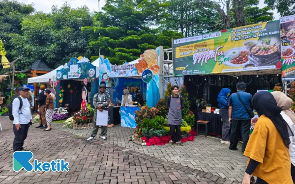 Thumbnail Berita - Yuk ke Batu Street Food Festival, Lezatnya Kuliner Bintang Lima Harga Kaki Lima
