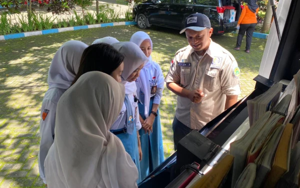 Thumbnail Berita - Edukasi Kebencanaan Masih Minim, Komisi E DPRD Jatim Ingatkan Sekolah: Kita Hidup di Ring of Fire