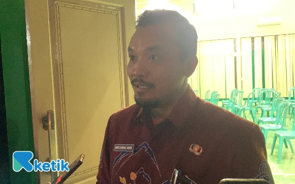 Thumbnail Berita - Agus Zaenal Siap Kebut Proyek Infrastruktur Usai Sertijab Kadis PUPR Kabupaten Blitar