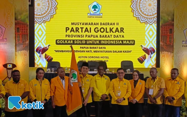 Thumbnail Berita - Wali Kota Sorong Septinus Lobat Terpilih Aklamasi dalam Musda DPD II Golkar Papua Barat Daya