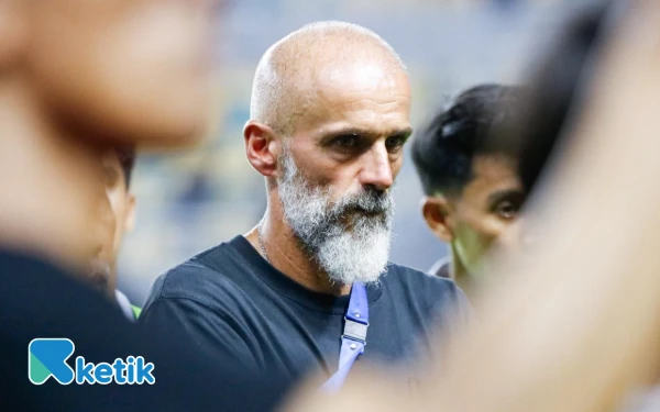 Thumbnail Berita - BREAKING! Persebaya Pecat Pelatih Edu